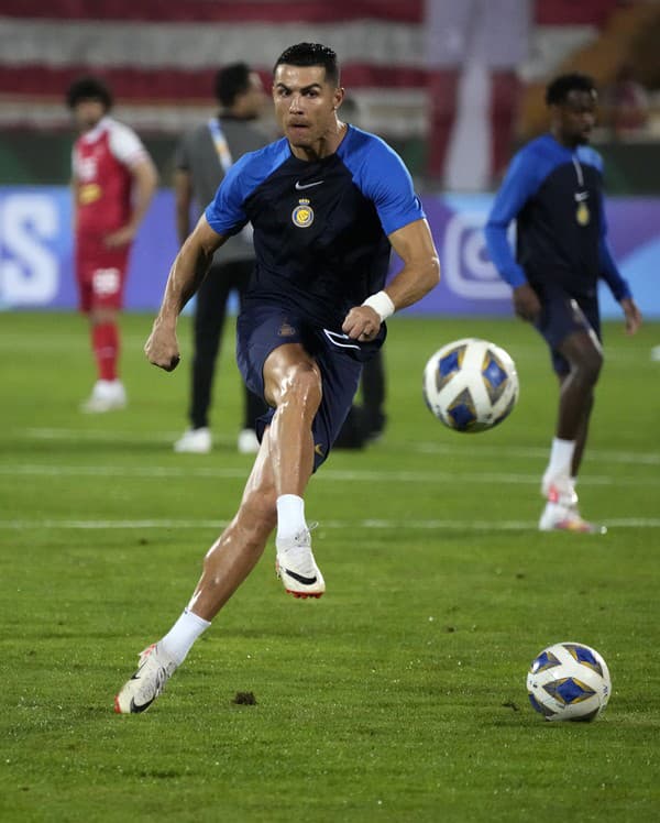 Cristiano Ronaldo si užíva pôsobenie v Saudskej Arábii.