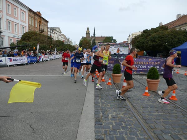 V Tóthovom prvom maratóne v živote sa mu podarilo zabehnúť lepší čas ako pôvodne dúfal. 