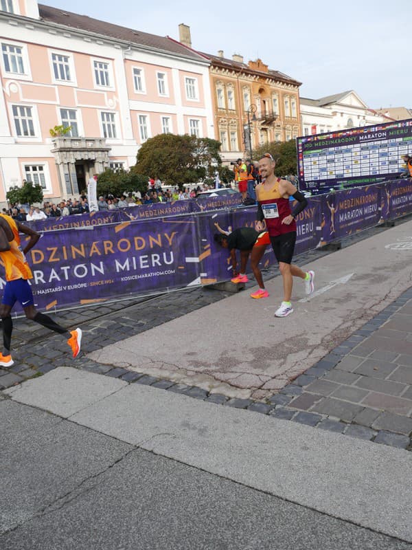 Matej Tóth zabehol svoj prvý maratón.