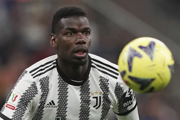 Stredopoliar Paul Pogba dostal od Juventusu trest za doping v podobe výrazného zníženia platu.