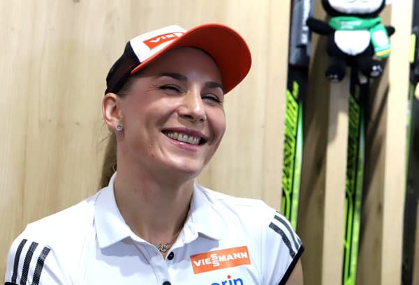 Na snímke bývalá biatlonistka Anastasia Kuzminová počas tlačovej konferencie s názvom Nová kariérna výzva Naste Kuzminovej.