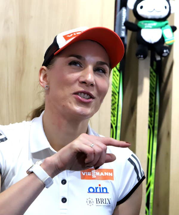 Na snímke bývalá biatlonistka Anastasia Kuzminová počas tlačovej konferencie s názvom Nová kariérna výzva Naste Kuzminovej.
