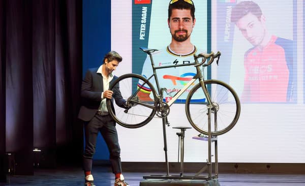 Peter Sagan predviedol rýchlu výmenu pneumatiky.