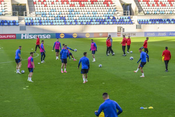 Tréning slovenských futbalistov pred zápasom s Luxemburskom.