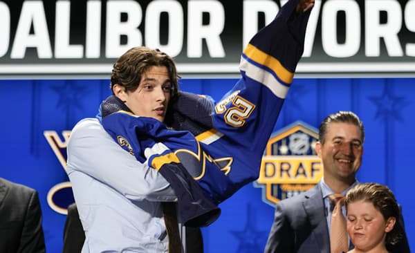 Dalibor Dvorský draftovaný z 10. miesta tímom St.Louis Blues.