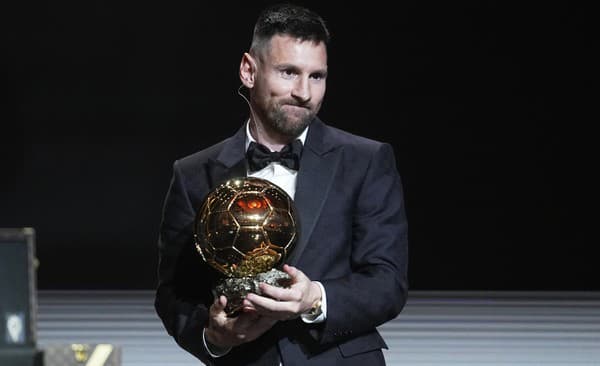 Leo Messi so Zlatou loptou.