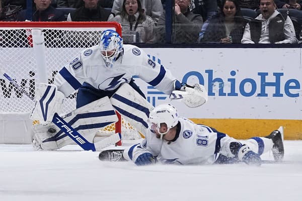 Erik Černák patrí medzi najobetavejších hráčov NHL.