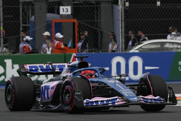 Francúzsky pretekár Esteban Ocon.