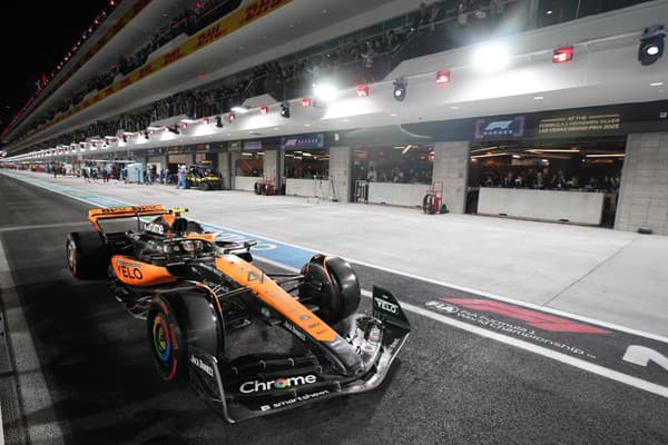 Britský pretekár F1 Lando Norris.