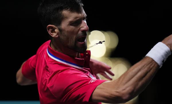 Novak Djokovič v zápase proti Cameronovi Norriemu.