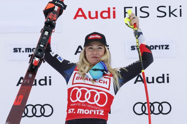 Mikalea Shiffrinová sa takto tešila po triumfe v zjazde v St. Moritzi.