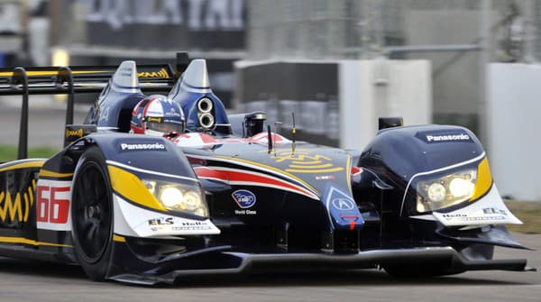 Zomrel Gil de Ferran, brazílska ikona a víťaz Indianapolis 500 