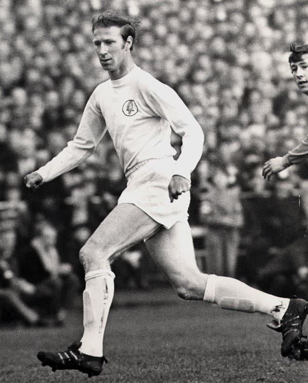 Jack Charlton hrával celú kariéru za Leeds United. 