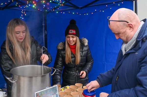 Pred stretnutím 26. kola s Michalovcami Corgoni v spolupráci s Reštauráciou Milá Deva usporiadali charitatívnu akciu.