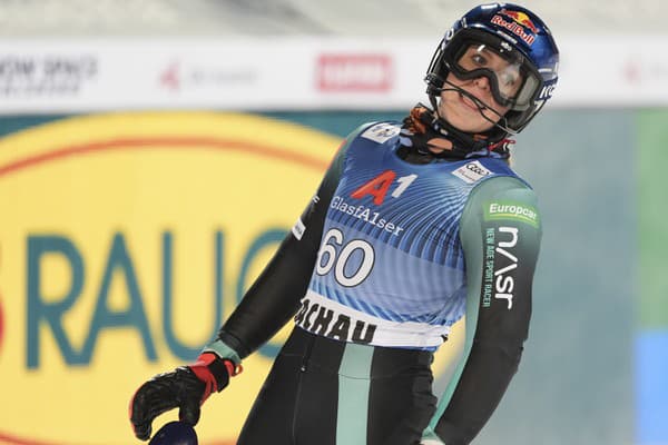 Talianska lyžiarka Lara Colturiová reprezentuje Albánsko.