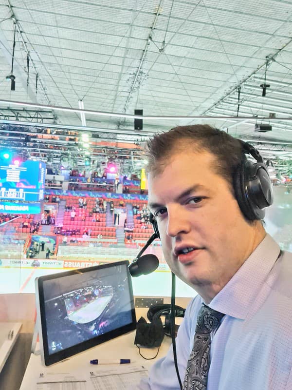 Hokejový expert Ondrej Rusnák.