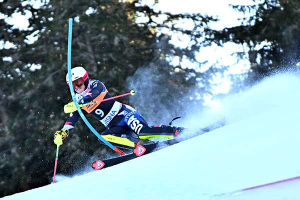 Na snímke americká lyžiarka Paula Moltzanová počas prvého kola slalomu žien v rámci Svetového pohára v alpskom lyžovaní v Jasnej.