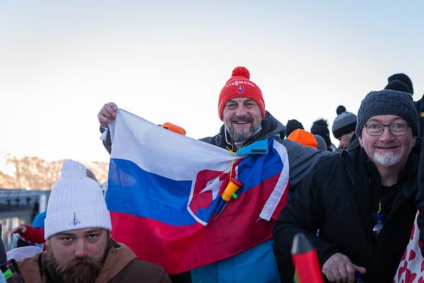 Slovenskí fanúšikovia v Jasnej.