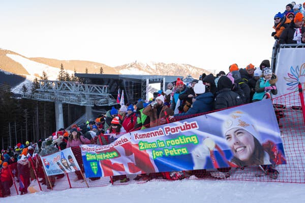 Slovenskí fanúšikovia v Jasnej.