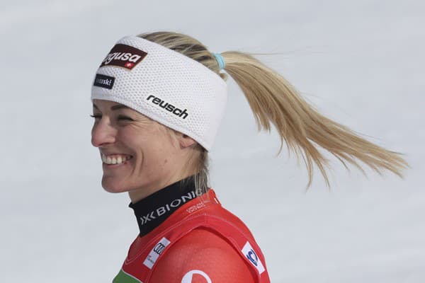 Švajčiarka Lara Gutová-Behramiová vyhrala sobotňajší obrovský slalom alpských lyžiarok v Soldeu. 