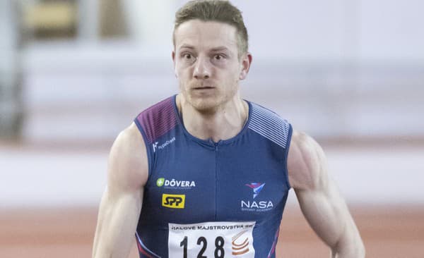 Slovenský šprintér Ján Volko v rozbehu mužov na 60 m na halových majstrovstvách SR v atletike 