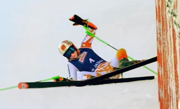 20. 1.-Zranenie počas obrovského slalomu v Jasnej.