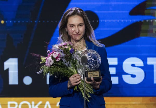 Na snímke Mária Mikolajová, ktorá sa stala najlepšou futbalistkou Slovenska v tradičnej ankete Slovenského futbalového zväzu (SFZ) za rok 2023.