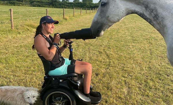Jazdecká hviezda Caroline Marchová sa po dvoch rokoch na vozíku rozhodla ukončiť svoje utrpenie.