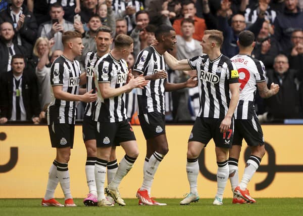 Newcastle v 33. kole anglickej Premier League deklasoval Tottenham.