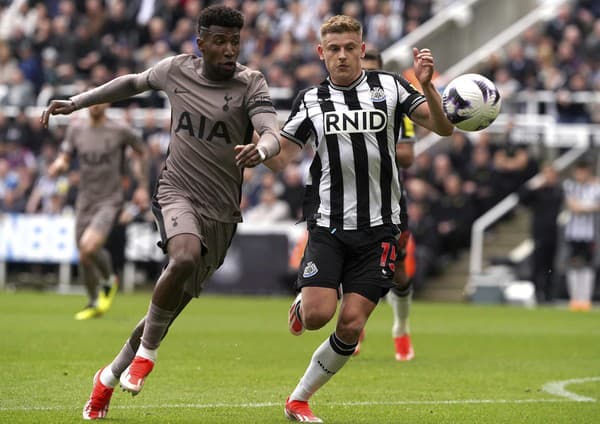 Newcastle v 33. kole anglickej Premier League deklasoval Tottenham.