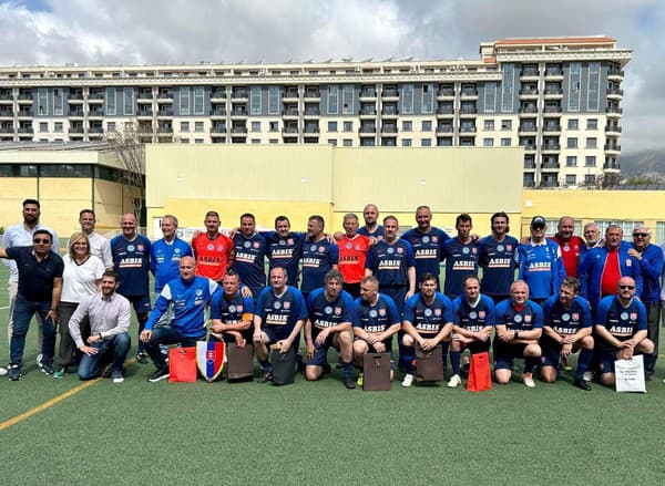 Slovenské futbalové legendy odohrali v španielskej Fuengirole exhibičné stretnutie.