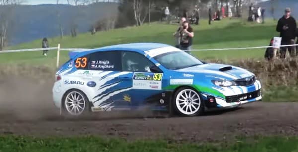 Na Rallye Šumava Klatovy zomrela pri nehode Alena Krejčíková.