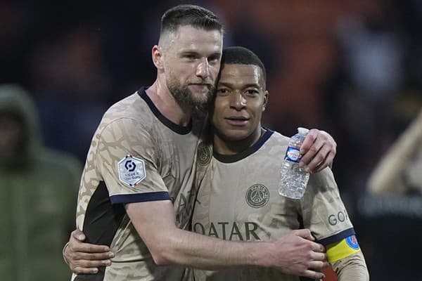 Milan Škriniar a Kylian Mbappe v drese PSG.