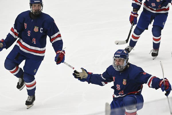 Hráči Kanady zdolali vo finále MS U18 hokejistov Ameriky výsledkom 6:4.