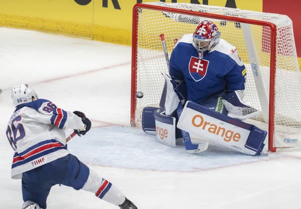 Slováci v poslednom prípravnom zápase pred MS podľahli reprezentácii USA 2:6.