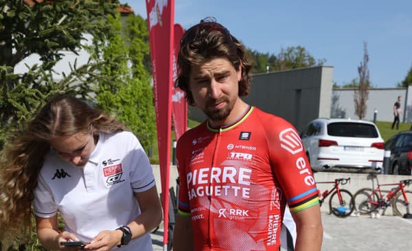 Peter Sagan vo farbách nového tímu Pierre Baguette.