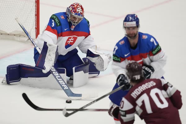 Slovenský brankár Samuel Hlavaj je po 10 dňoch šampionátu lídrom medzi brankármi.