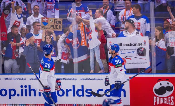 Slovenskí hokejisti robili radosť fanúšikom na MS v Česku.