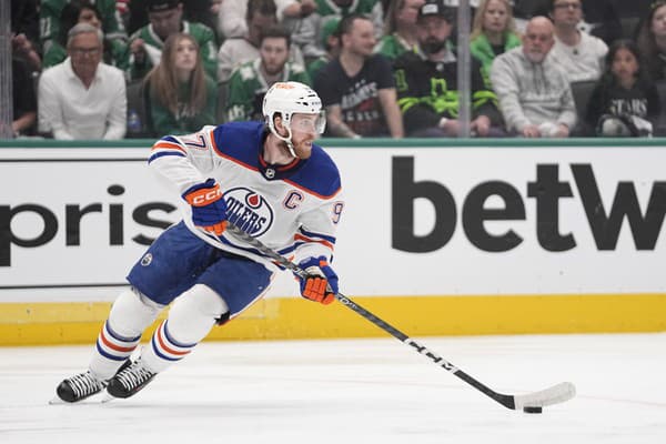 Útočník Edmontonu Connor McDavid je najväčšou hviezdou nielen svojho tímu.