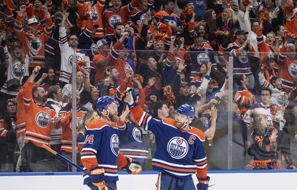 Útočník Edmontonu Connor McDavid je najväčšou hviezdou nielen svojho tímu.