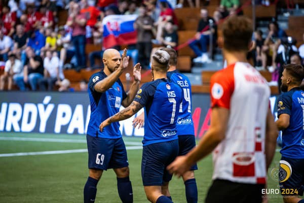 Slovenskí reprezentanti v malom futbale.