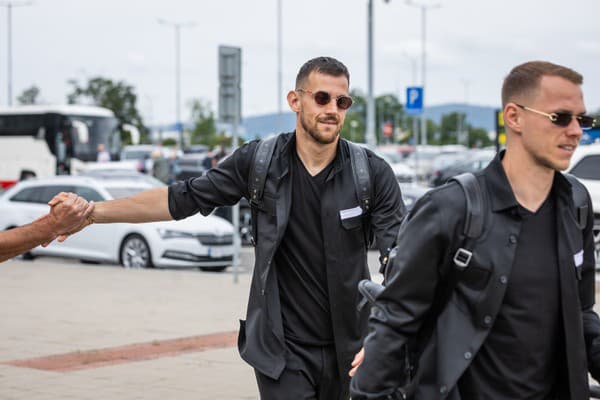 Slovenskí futbalisti odleteli z Bratislavy do dejiska EURO 2024.