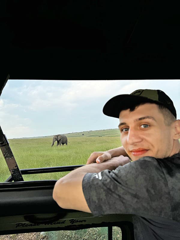 Martin Fehérváry na dovolenke v Afrike.