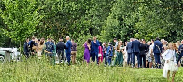 Brat najslávnejšej slovenskej športovkyne Petry Vlhovej (29) Boris (32) si povedal svoje áno so Simonou Jágerskou (33).