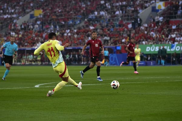 Španielsko porazilo tím Albánska najtesnejším rozdielom 0:1.