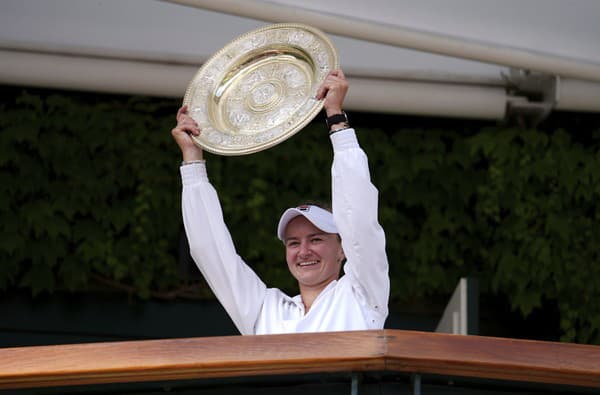 Barbora Krejčíková sa stala víťazkou ženskej dvojhry Wimbledonu.