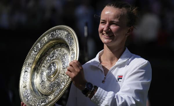 Barbora Krejčíková sa stala víťazkou ženskej dvojhry Wimbledonu.