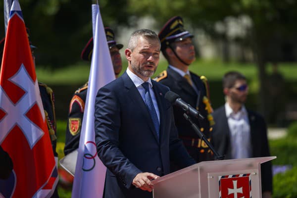 Prezident SR Peter Pellegrini  počas skladania sľubu slovenskej olympijskej a paralmypijskej výpravy na OH a POH 2024 v Paríži