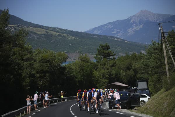 V 18. etape Tour de France sa z víťazstva radoval únik.