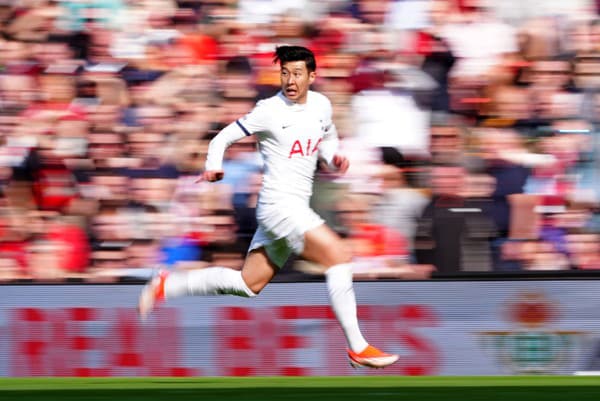 Hviezdny kórejský futbalista Heung-Min Son.